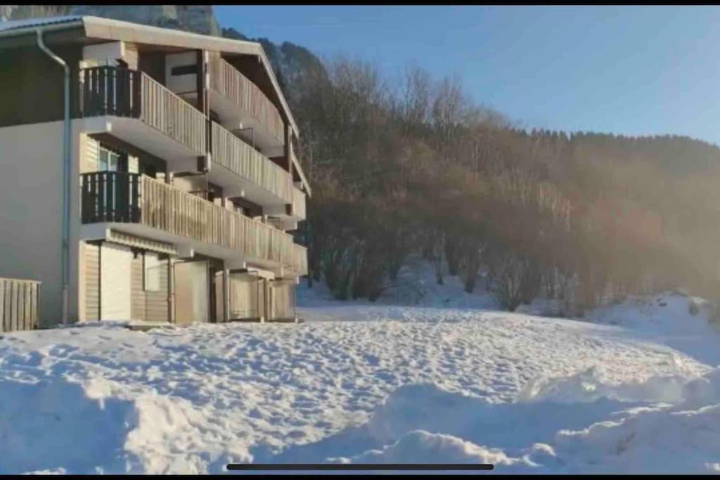 Studio Myrtilles Du Leman Vue Sur Lac Et Montagne Thollon-les-Memises Exteriör bild